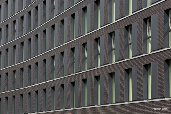 1454419111_klinker_rben_marriott_kln-6