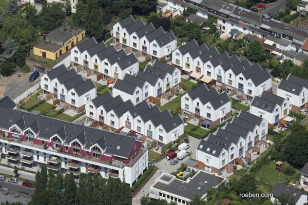1457345168_roeben_dachziegel_kln_poll