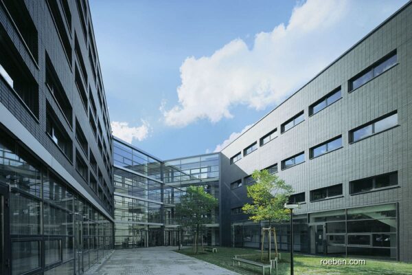 1459501939_uni_magdeburg_klinker_roeben