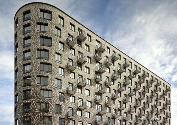 1459764310_moskau_9-18_06_roeben_klinker