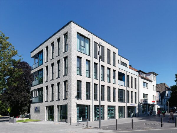 1469189743_wohn-_und_geschftshaus_lnen-5