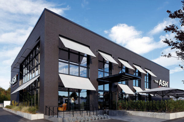 1493038716_roeben_klinker_faro_schwarz_the_ash