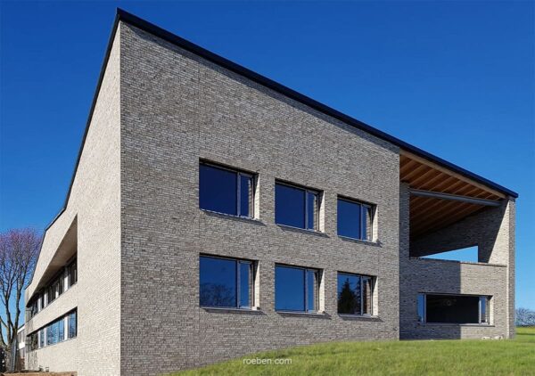 1560406626_wiesmoor-hellgrau-bunt_iserlohn-schule_sad-2