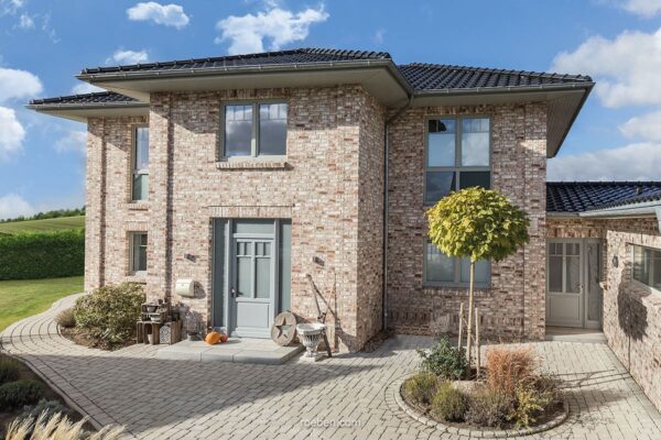 GEESTBRAND-bunt-weiß_FLANDERNplus schwarz(C)_blome-bau-(3)