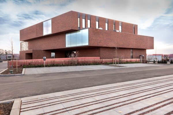 Nel_NB_18_0393_Website-8S4Y