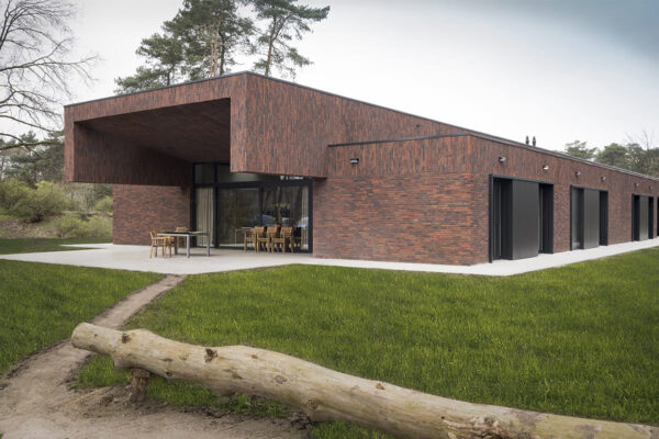 Nel_StOda_Overplt_Aut_015_adRGB-2-Website-22Z6