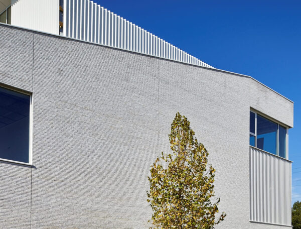 nelissen_BLANCO_181-UV54