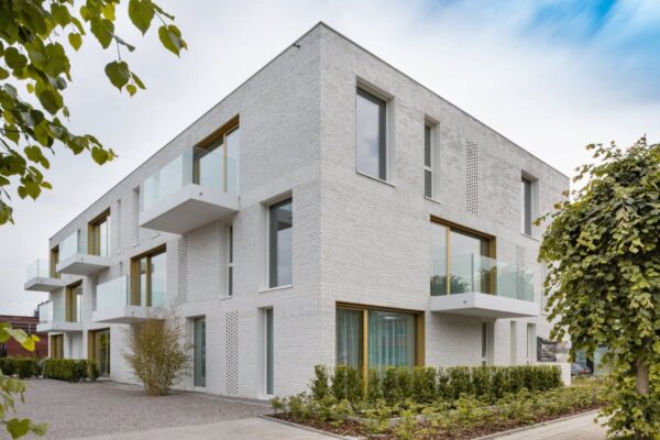 nelissen_BLANCO_364-Q6U4