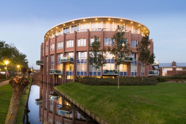 nelissen_ROSADO_2-GF2L