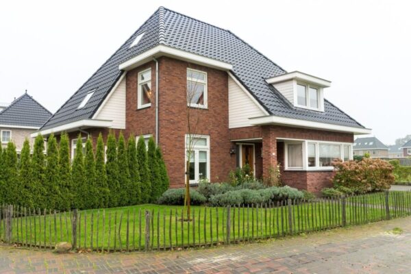 nelissen_TRAFALGAR_6-4YJU