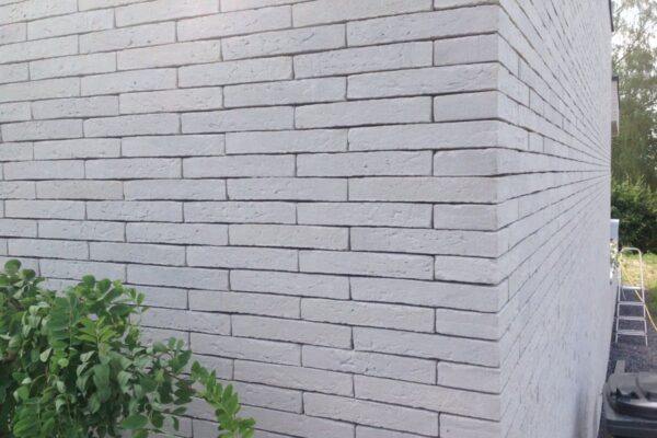 nelissen_ZILVER-GRIJS-GESMOORD_1-R1FH