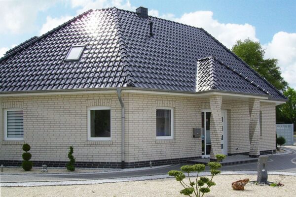 roeben_klinker_island_dachziegel_flandernplus-schwarz-matt_roeben_hhh