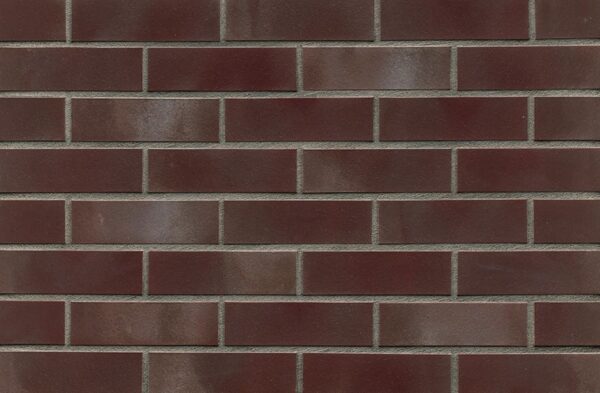 ABC-Klinker_818282110013_Aubergine-Riemchen_NF_Fuge-dunkelgrau_882x577