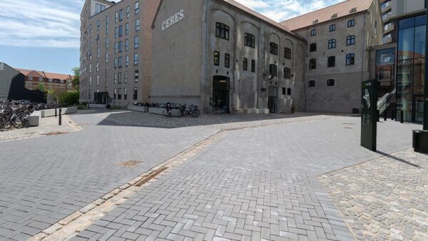 ABC-Klinker_Pflasterklinker_39735_Luna-lavagrau_Objekt-Alte-Brauerrei-Aarhus-Dänemark
