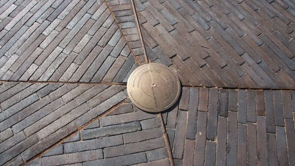 ABC-Klinker_Pflasterklinker_487530_Gotland-blau-braun-Schmolz_Objekt-Vendsyssel-Theater-Hjørring-Dänemark_Referenzen-2