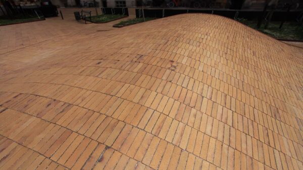 ABC-Klinker_Pflasterklinker_488230_Kopenhagen-gelb-Kohlebrand_Objekt-Dantes-Platz-Kopenhagen-Dänemark_Referenzen-2